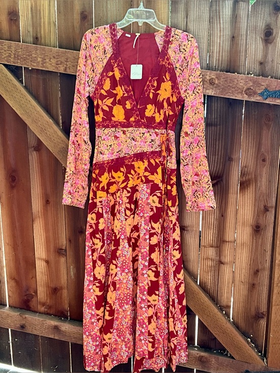 Free People Dresses & Skirts - New Free People Floral Print Boho Maxi Dress lace trim XS $168